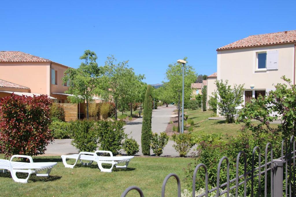 Chez Bruno Et Benedicte - Residence Du Ventoux Aubignan Exterior photo